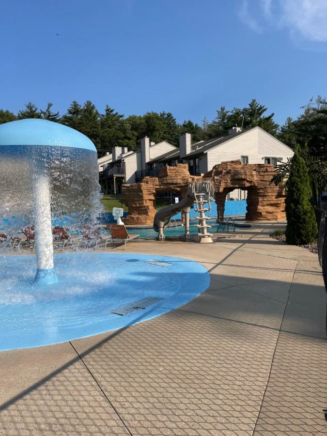 Caribbean Club Resort Wisconsin Dells Dış mekan fotoğraf